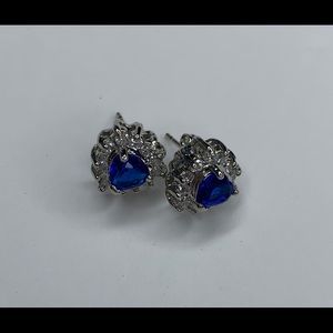Blue heart diamond rhinestone stud earrings